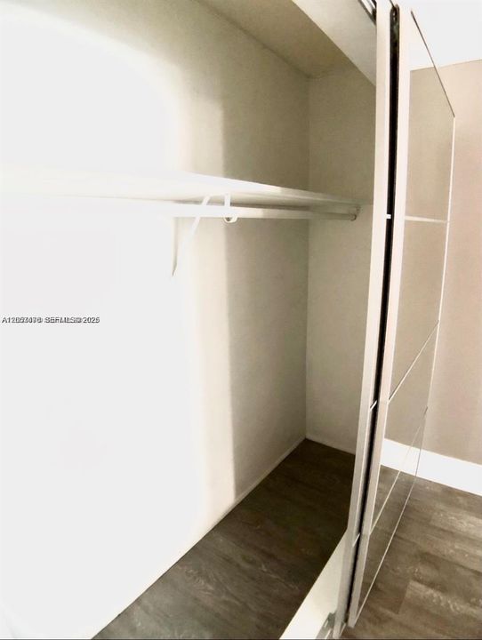 На продажу: $358,000 (1 спален, 1 ванн, 910 Квадратных фут)