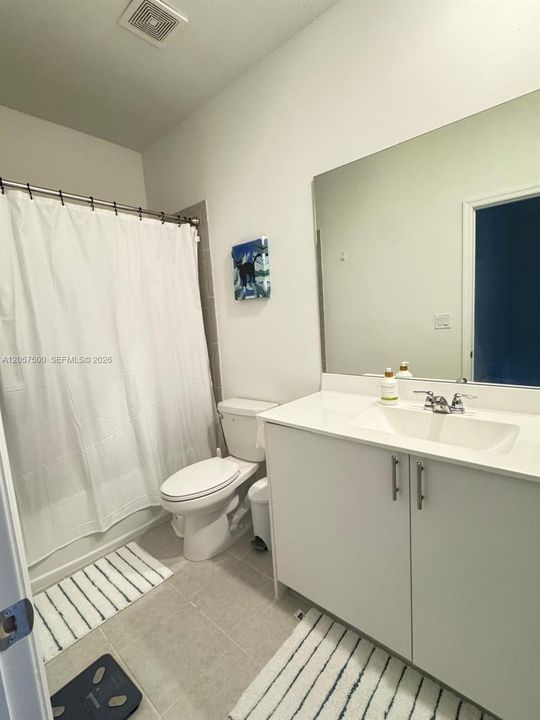En Renta: $3,300 (3 camas, 2 baños, 1612 Pies cuadrados)