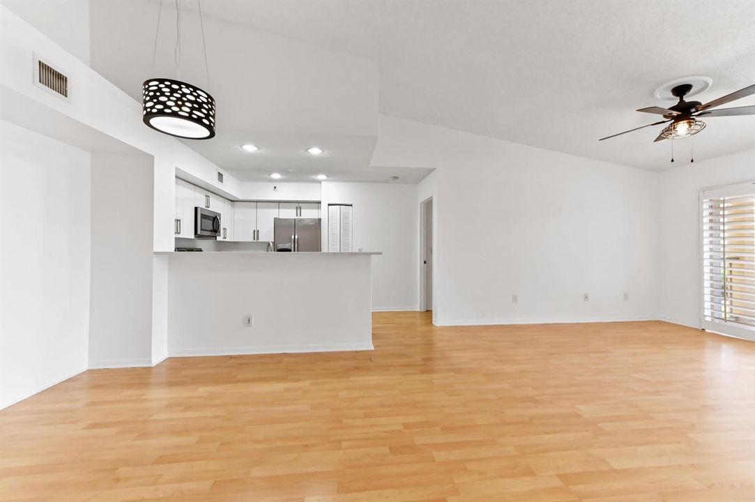 04 dining area 02