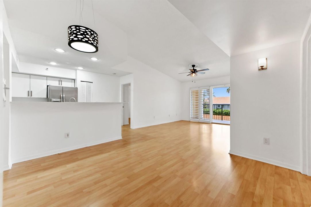03 dining area 01
