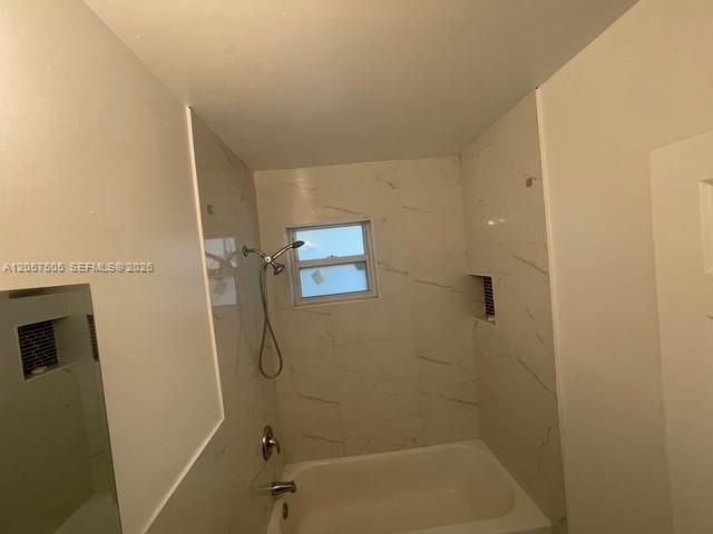 В аренду: $2,750 (2 спален, 1 ванн, 1682 Квадратных фут)