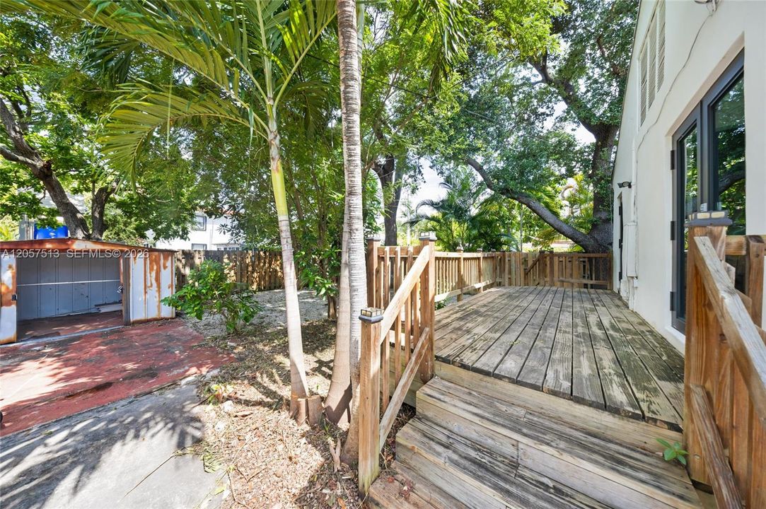 En Venta: $789,900 (2 camas, 2 baños, 1227 Pies cuadrados)
