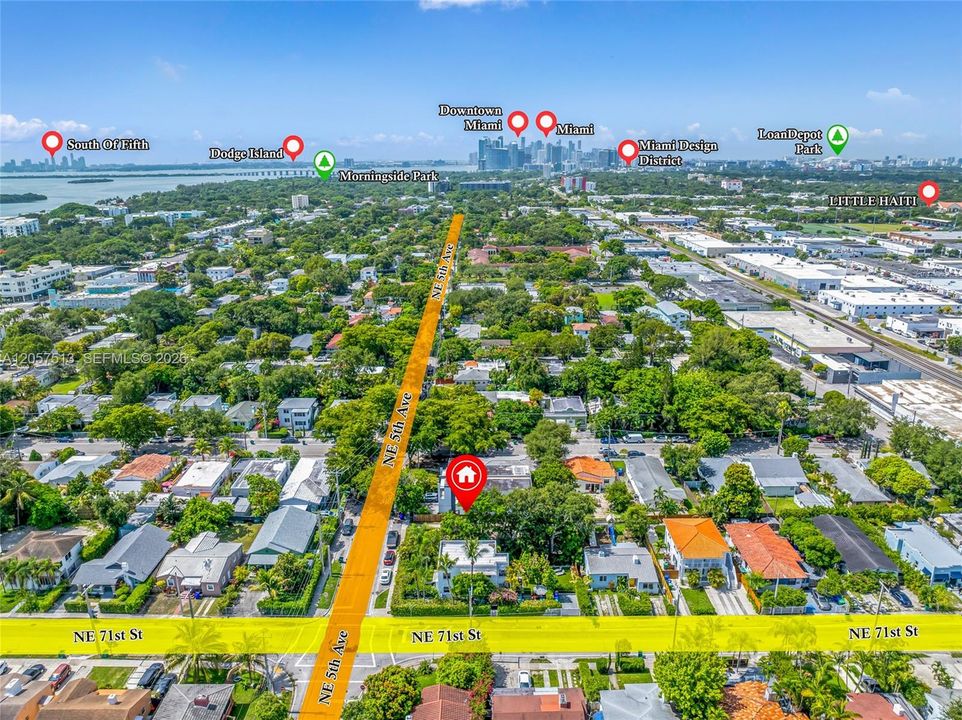 En Venta: $789,900 (2 camas, 2 baños, 1227 Pies cuadrados)