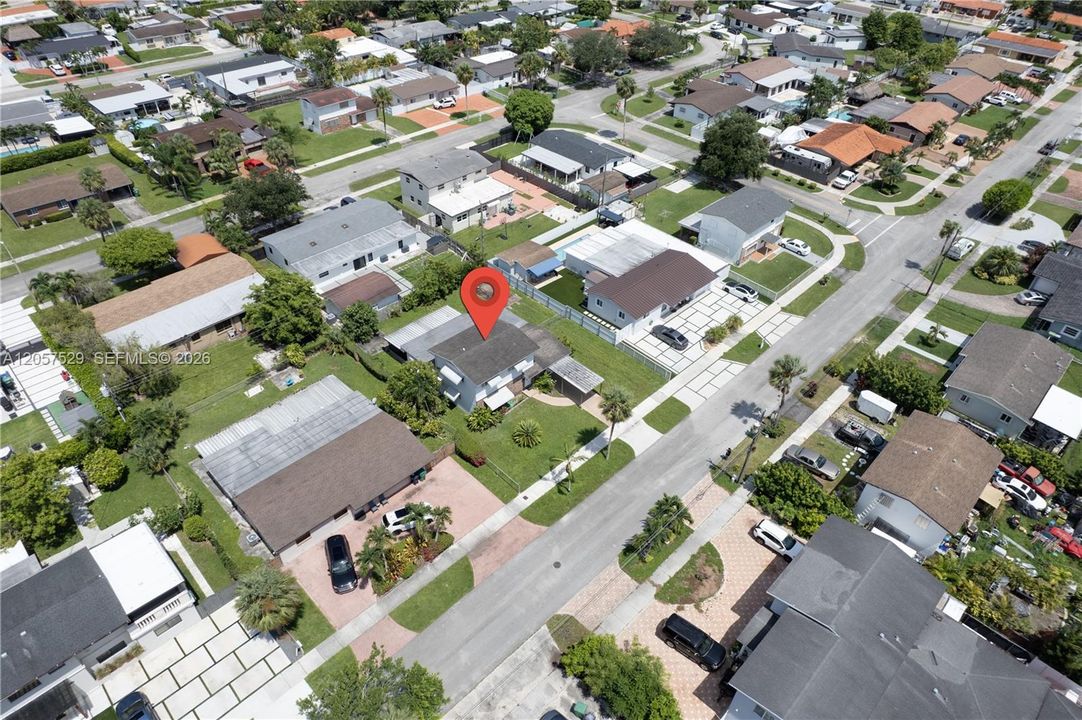 En Venta: $625,000 (4 camas, 2 baños, 1789 Pies cuadrados)