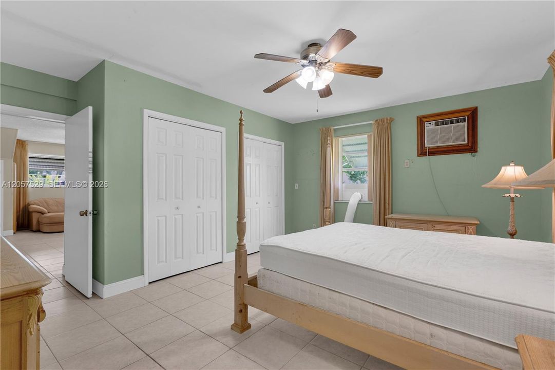 En Venta: $625,000 (4 camas, 2 baños, 1789 Pies cuadrados)