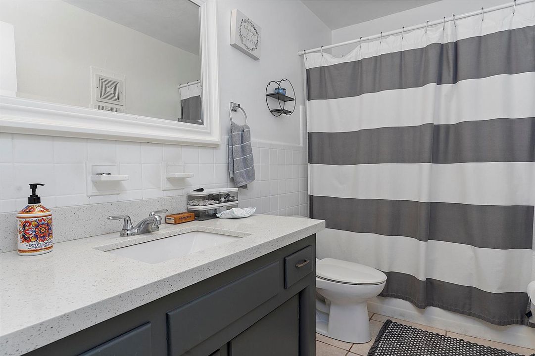 830 SW 1st Ave Pompano Beach - - 024