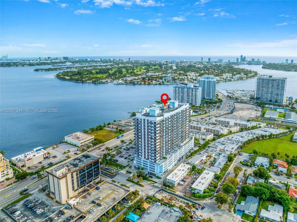 For Rent: $5,000 (2 beds, 2 baths, 1735 Square Feet)