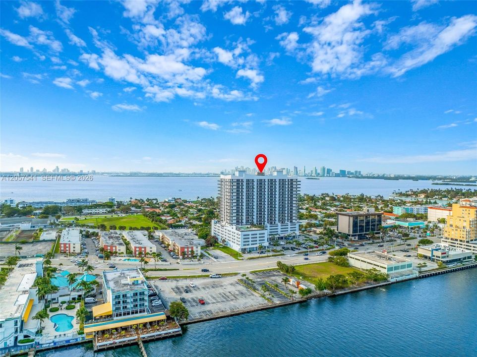 For Rent: $5,000 (2 beds, 2 baths, 1735 Square Feet)