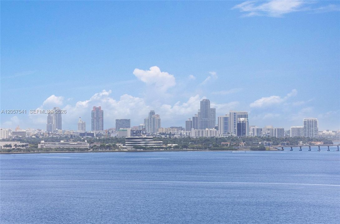 For Rent: $5,000 (2 beds, 2 baths, 1735 Square Feet)