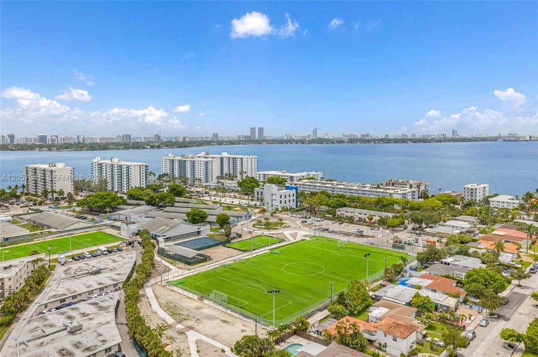For Rent: $5,000 (2 beds, 2 baths, 1735 Square Feet)