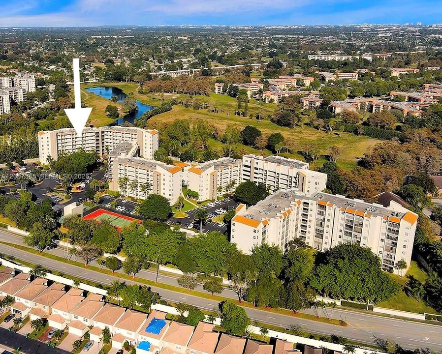 На продажу: $175,000 (2 спален, 2 ванн, 1260 Квадратных фут)
