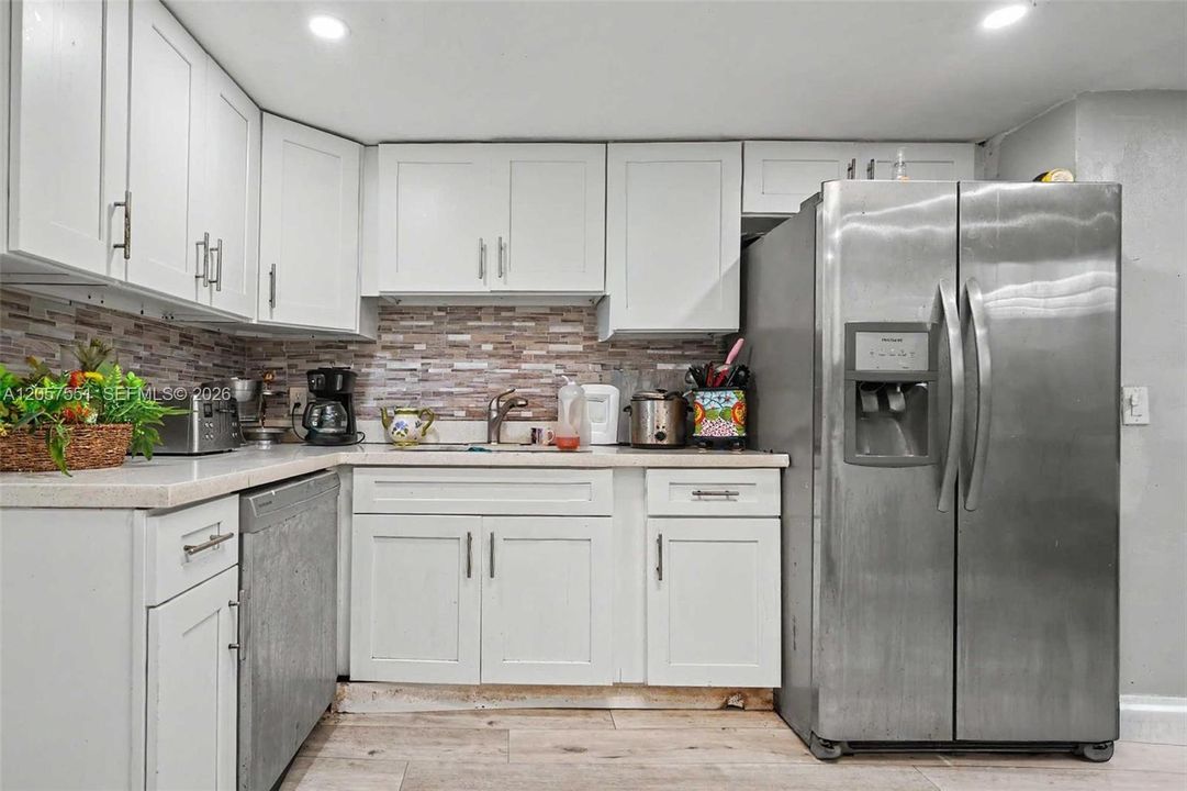 For Sale: $498,000 (4 beds, 3 baths, 1848 Square Feet)