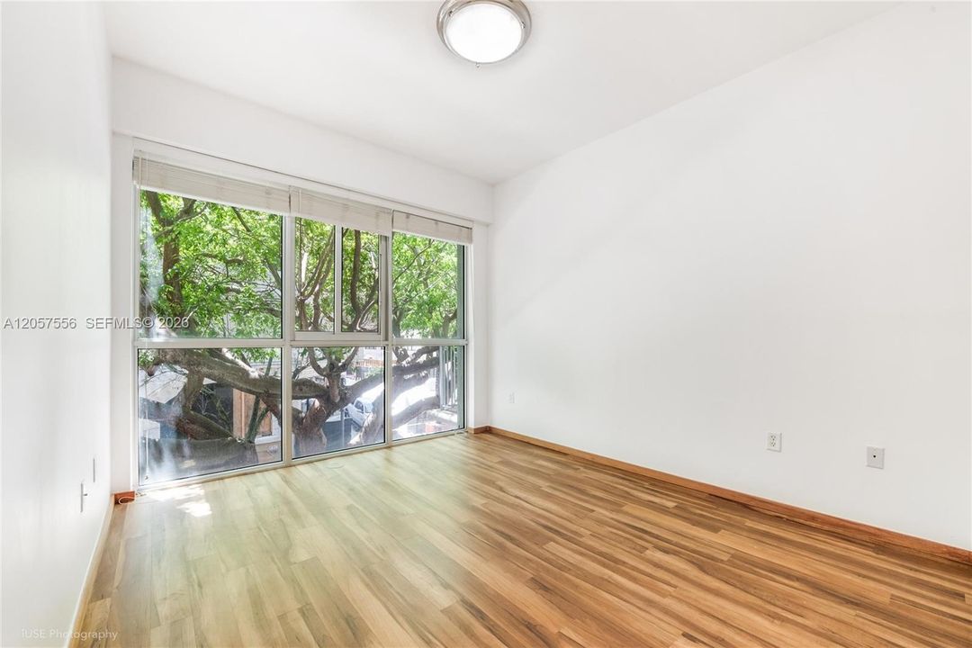В аренду: $9,000 (3 спален, 3 ванн, 1751 Квадратных фут)