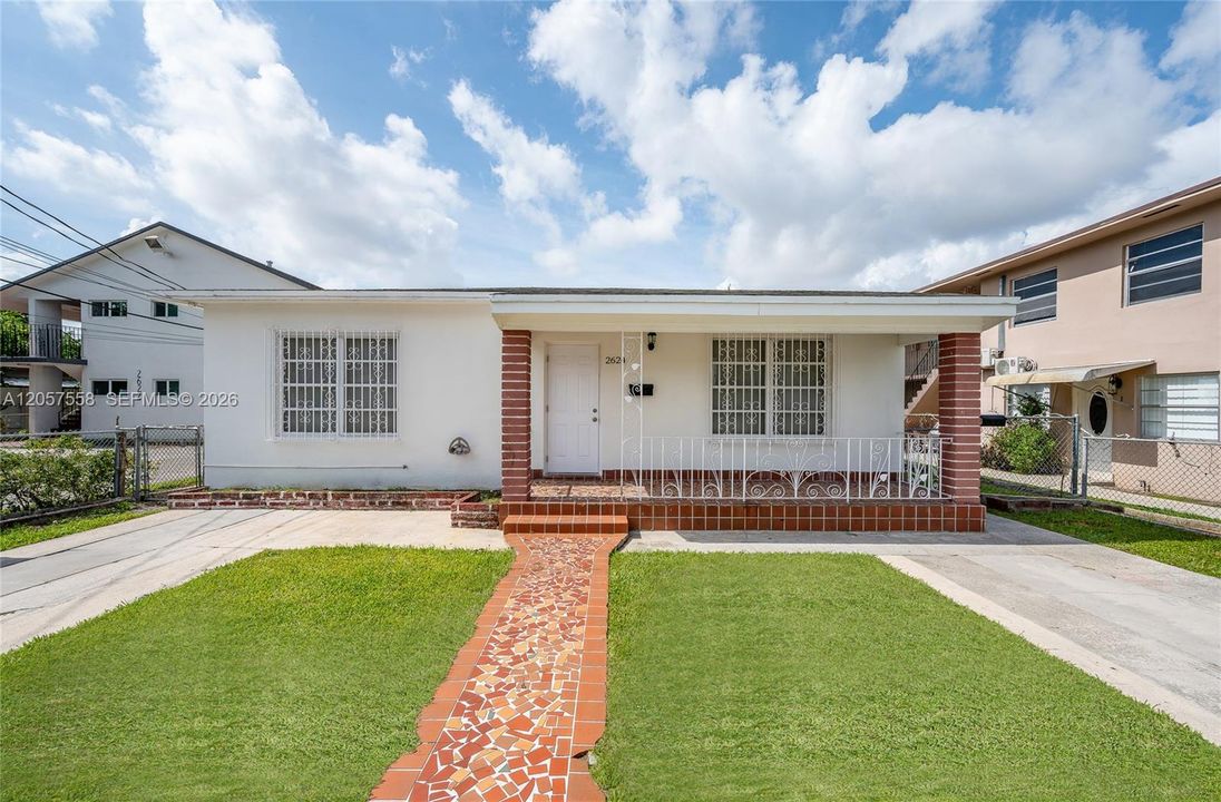 En Venta: $640,000 (0 camas, 0 baños, 1750 Pies cuadrados)