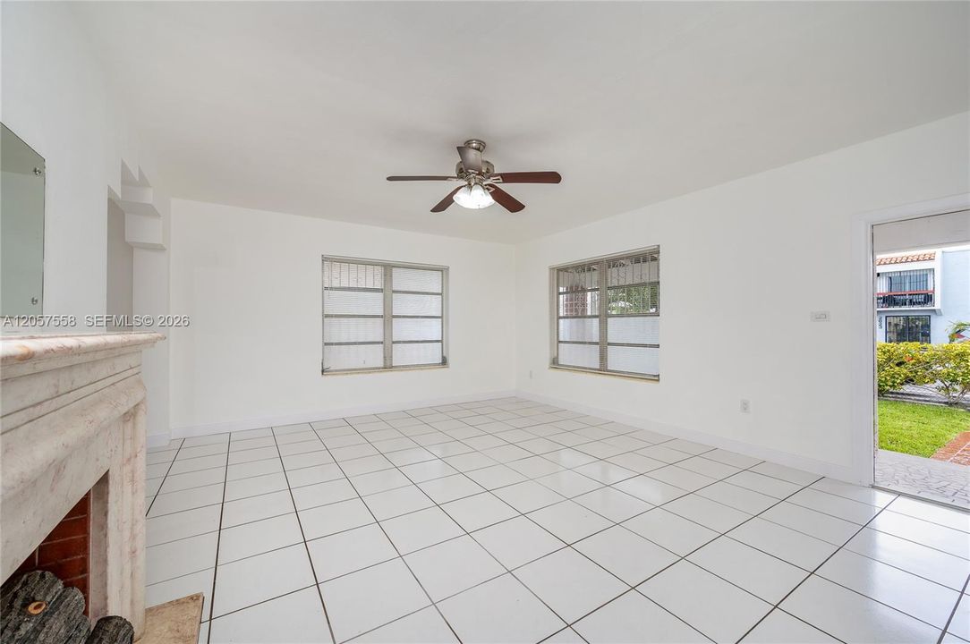 En Venta: $640,000 (0 camas, 0 baños, 1750 Pies cuadrados)