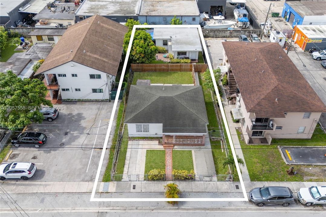 En Venta: $640,000 (0 camas, 0 baños, 1750 Pies cuadrados)