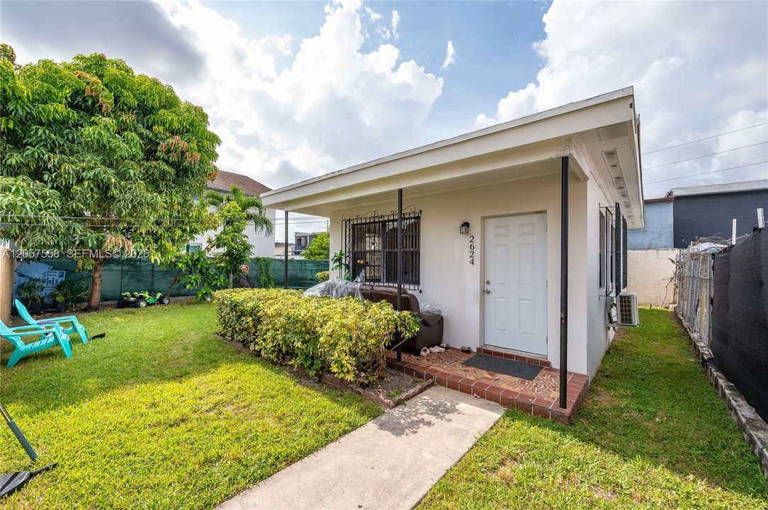 En Venta: $640,000 (0 camas, 0 baños, 1750 Pies cuadrados)