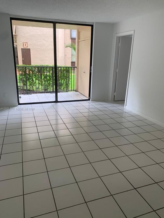 En Renta: $2,200 (2 camas, 2 baños, 906 Pies cuadrados)