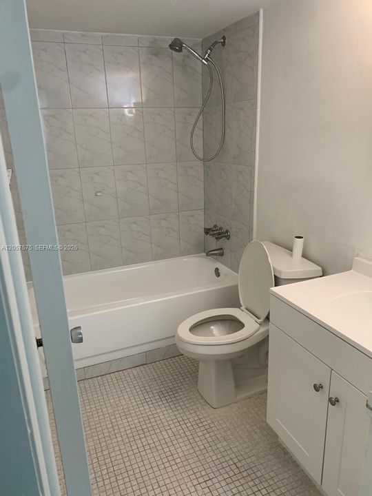 En Renta: $2,200 (2 camas, 2 baños, 906 Pies cuadrados)