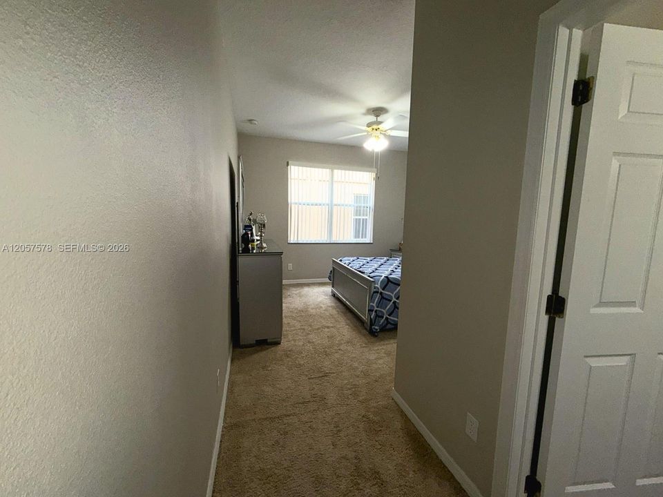 В аренду: $3,300 (6 спален, 4 ванн, 3396 Квадратных фут)
