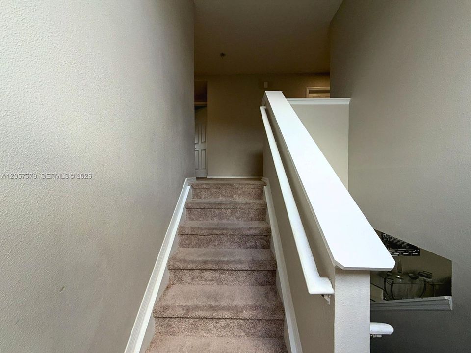 В аренду: $3,300 (6 спален, 4 ванн, 3396 Квадратных фут)