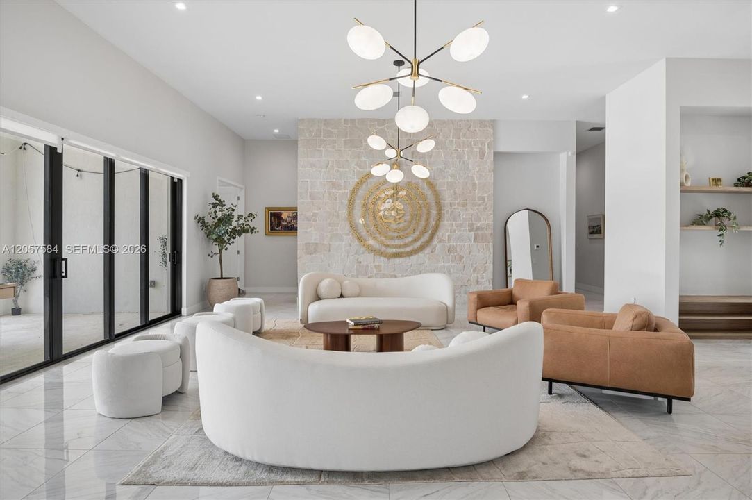 En Venta: $3,650,000 (5 camas, 3 baños, 4300 Pies cuadrados)