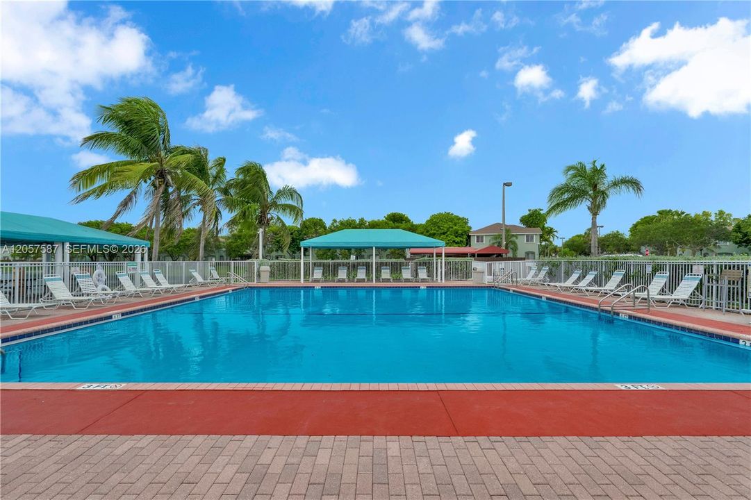 For Sale: $189,000 (3 beds, 2 baths, 1166 Square Feet)