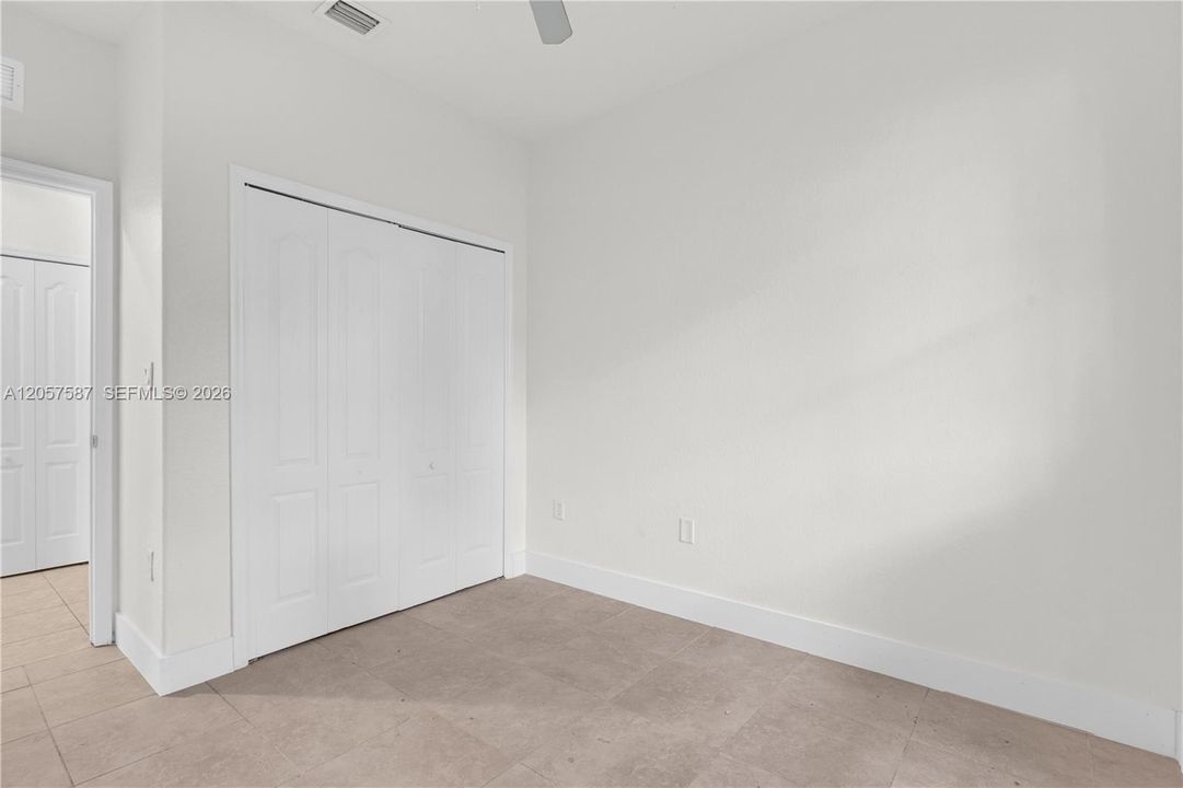 For Sale: $189,000 (3 beds, 2 baths, 1166 Square Feet)