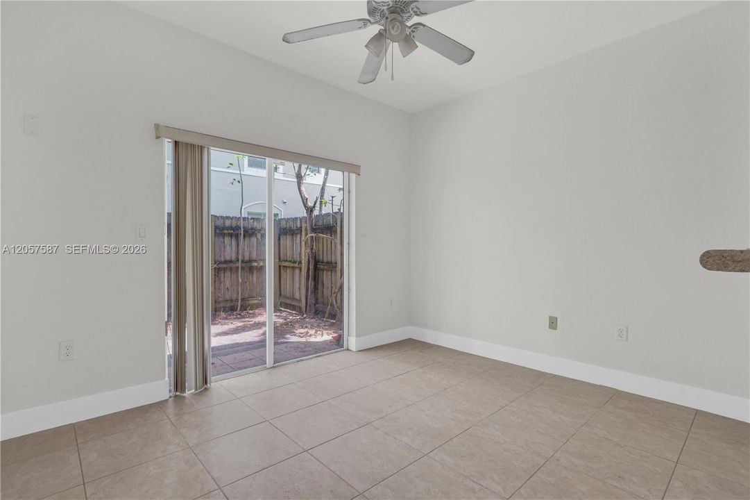 For Sale: $189,000 (3 beds, 2 baths, 1166 Square Feet)