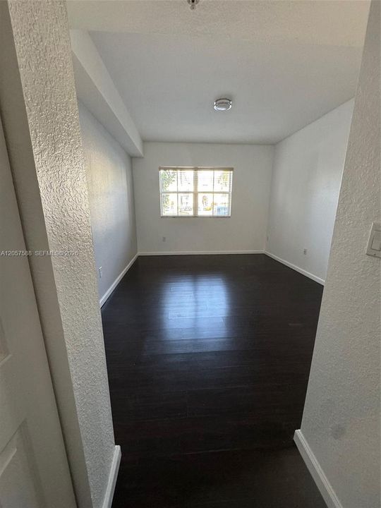 En Venta: $415,000 (3 camas, 2 baños, 1207 Pies cuadrados)