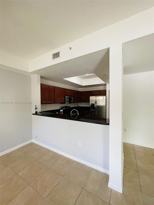 En Venta: $415,000 (3 camas, 2 baños, 1207 Pies cuadrados)