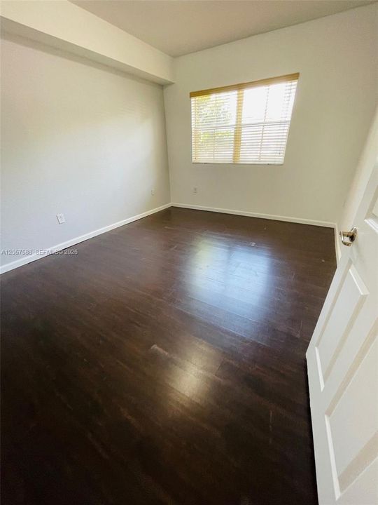 En Venta: $415,000 (3 camas, 2 baños, 1207 Pies cuadrados)