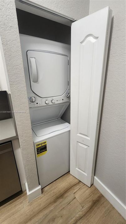 В аренду: $2,200 (1 спален, 1 ванн, 652 Квадратных фут)