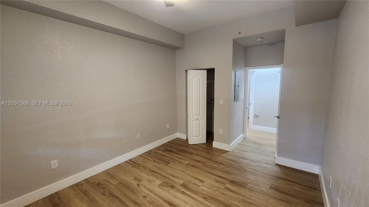В аренду: $2,200 (1 спален, 1 ванн, 652 Квадратных фут)