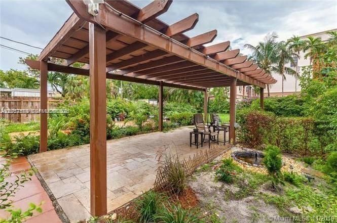 En Venta: $750,000 (2 camas, 1 baños, 1031 Pies cuadrados)