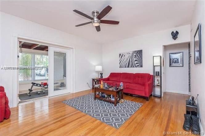 En Venta: $750,000 (2 camas, 1 baños, 1031 Pies cuadrados)