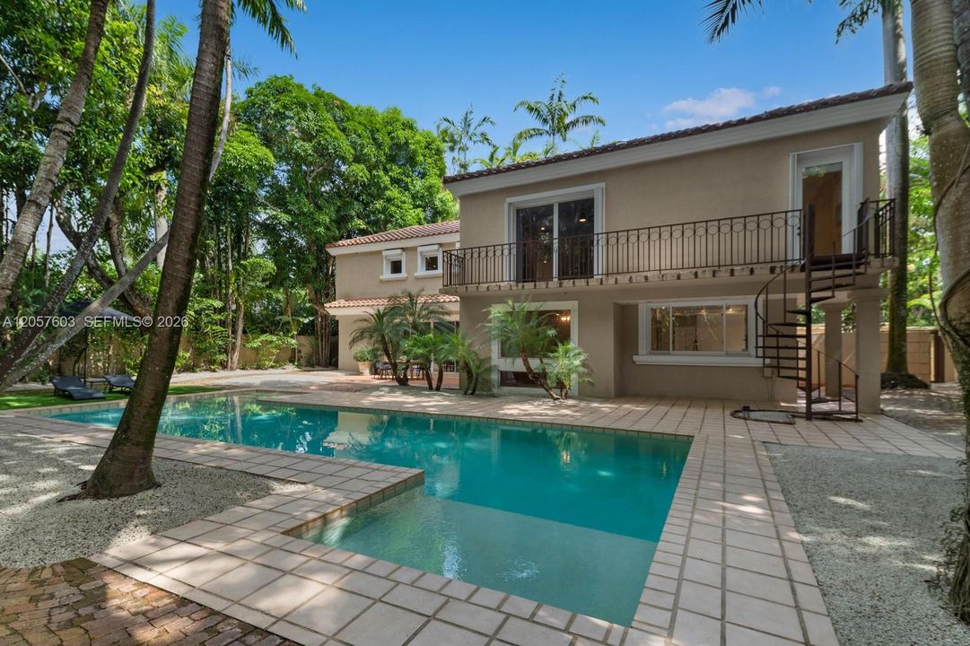 For Sale: $4,590,000 (4 beds, 4 baths, 4240 Square Feet)
