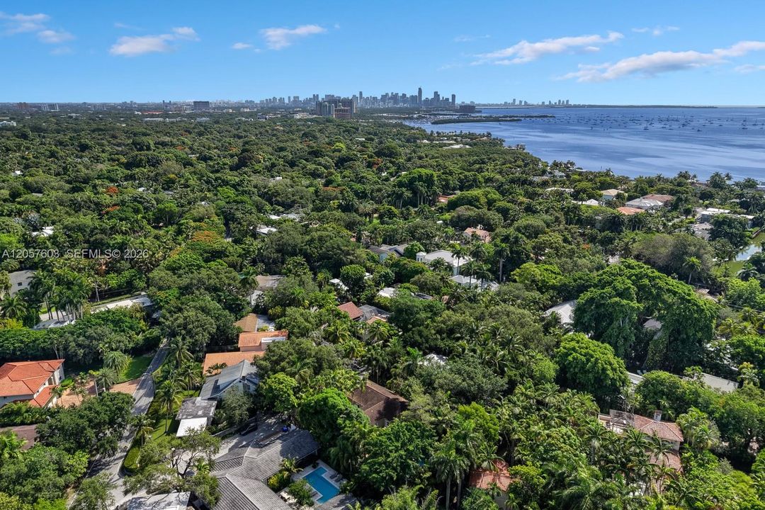 For Sale: $4,590,000 (4 beds, 4 baths, 4240 Square Feet)