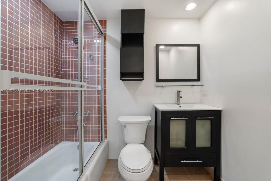 downstairs bathroom #4