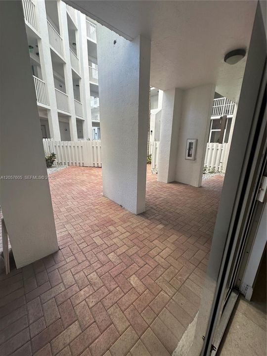 En Renta: $4,000 (3 camas, 3 baños, 1700 Pies cuadrados)