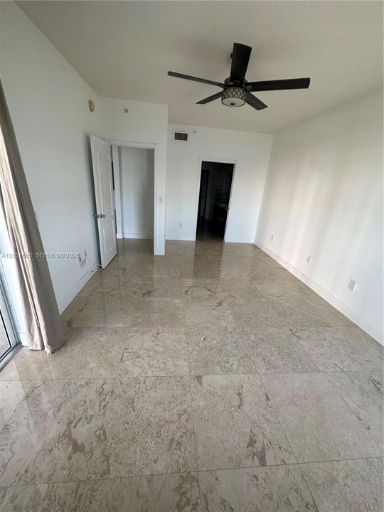 En Renta: $4,000 (3 camas, 3 baños, 1700 Pies cuadrados)