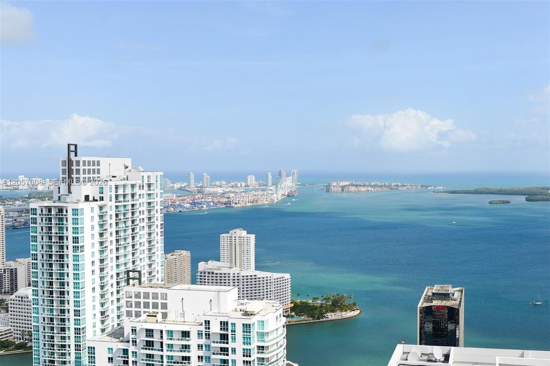 For Rent: $17,000 (3 beds, 3 baths, 1912 Square Feet)
