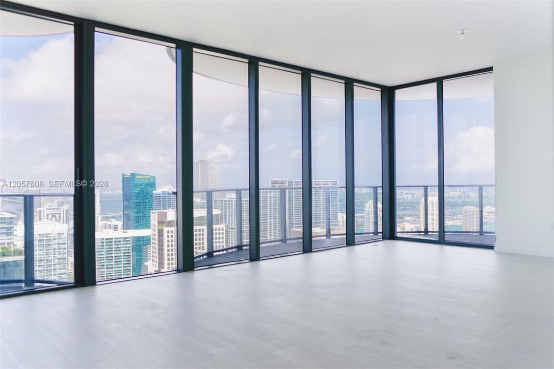 For Rent: $17,000 (3 beds, 3 baths, 1912 Square Feet)