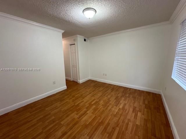 For Sale: $260,000 (2 beds, 2 baths, 918 Square Feet)
