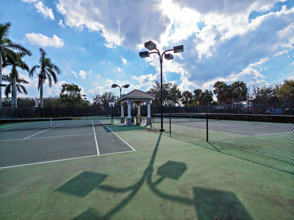 Parkland_Isles_amenities-07