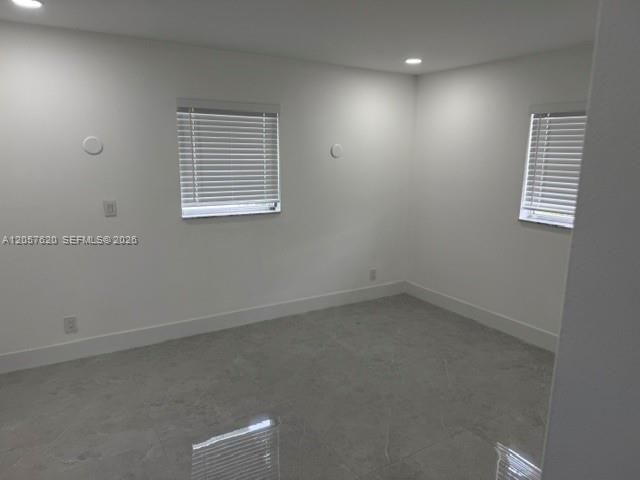 For Sale: $310,000 (2 beds, 2 baths, 1288 Square Feet)
