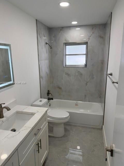 For Sale: $310,000 (2 beds, 2 baths, 1288 Square Feet)