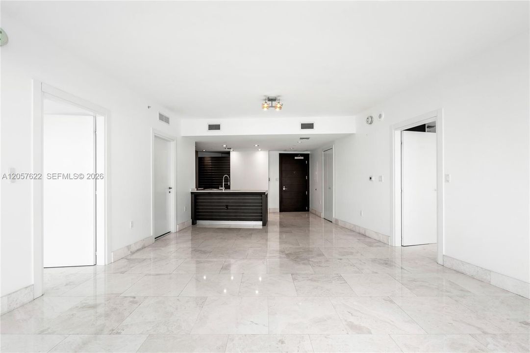 For Rent: $6,250 (2 beds, 2 baths, 1255 Square Feet)