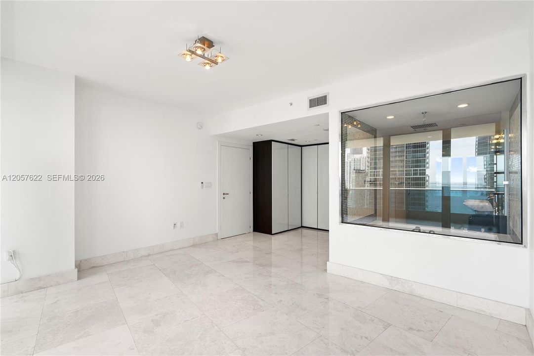 For Rent: $6,250 (2 beds, 2 baths, 1255 Square Feet)