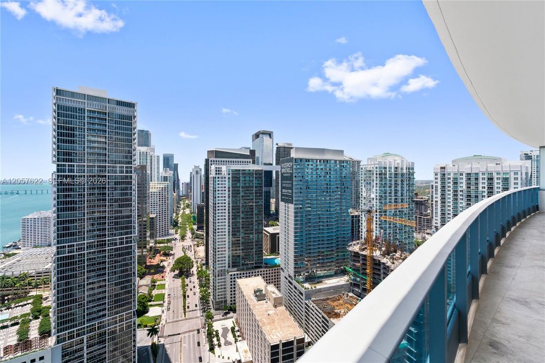 For Rent: $6,250 (2 beds, 2 baths, 1255 Square Feet)